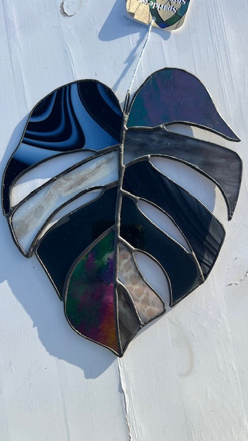 Black Stained Glass Monstera Leaf Suncatcher with Snakeskin Detail – Textured Dark Glass, Black Patina Finish, Handmade Window Hanging